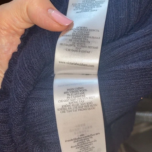 🔥❤️ EUC Victoria Beckham Mock Turtleneck Midi Sweater Dress - Picture 10 of 14